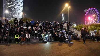 Çinli Hristiyan Rahip Vang Yi'ye hapis cezası protesto edildi - HONG