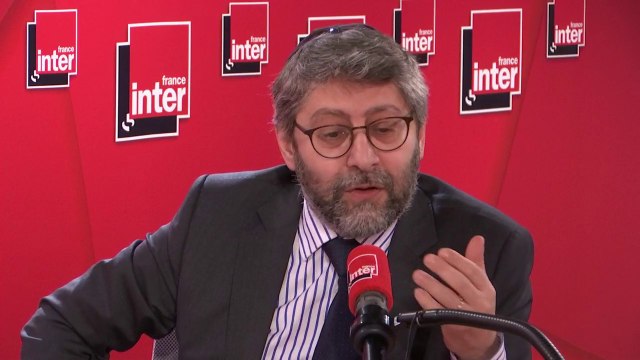 Haïm Korsia : Je ne suis pas un fervent partisan du voile, mais quand une maman prend de son temps pour accompagner des enfants en sortie scolaire, on va pas venir les embêter en leur imposant un comportement, d'autant qu'elles ne sont pas prosélytes