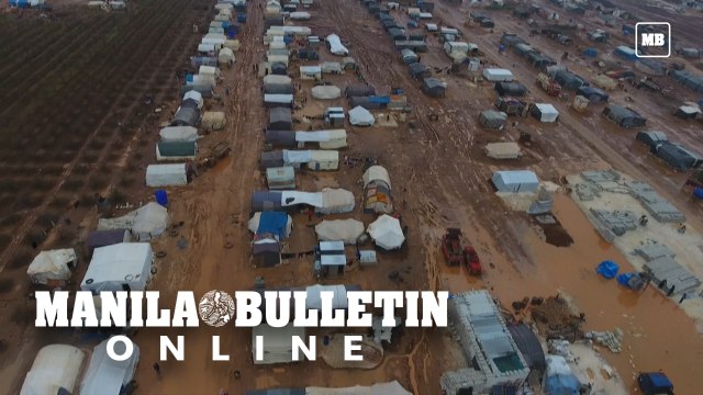 Syria: Mud surrounds a displaced camp north of Idlib due to heavy rain