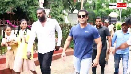 Radhe VS Laxmi Bomb Box Office Prediction | Akshay Kumar | Salman Khan News Remind