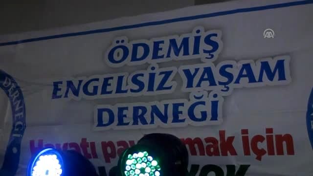 Ödemiş'te engelliler, yeni yıl etkinliğinde eğlendi - İZMİR