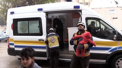 İdlib'deki cami, bombardımandan kaçanların "sığınağı" oldu