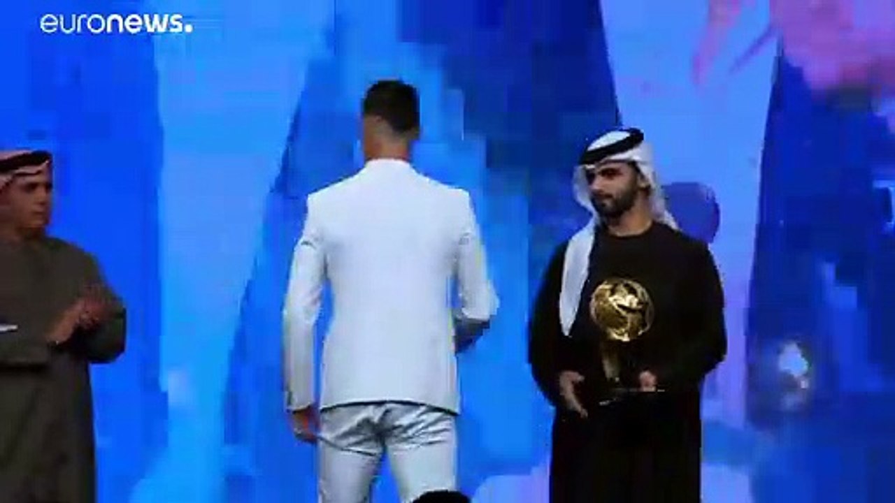 Роналду и Бронз - игроки года по версии Globe S...