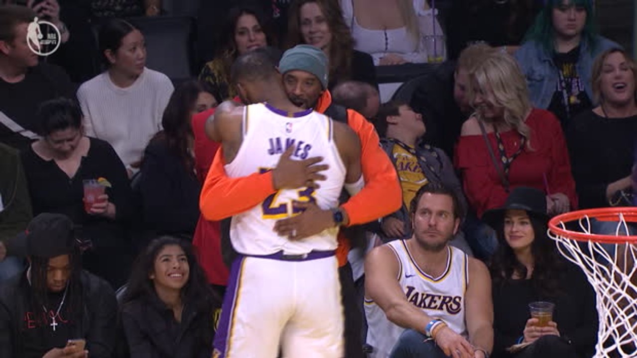 LeBron makes 9,000th NBA assist