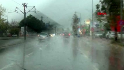 Antalya'da denizde hortum oluştu-2