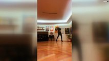 Hayal Kösoğlu'nun dansı sosyal medyayı salladı