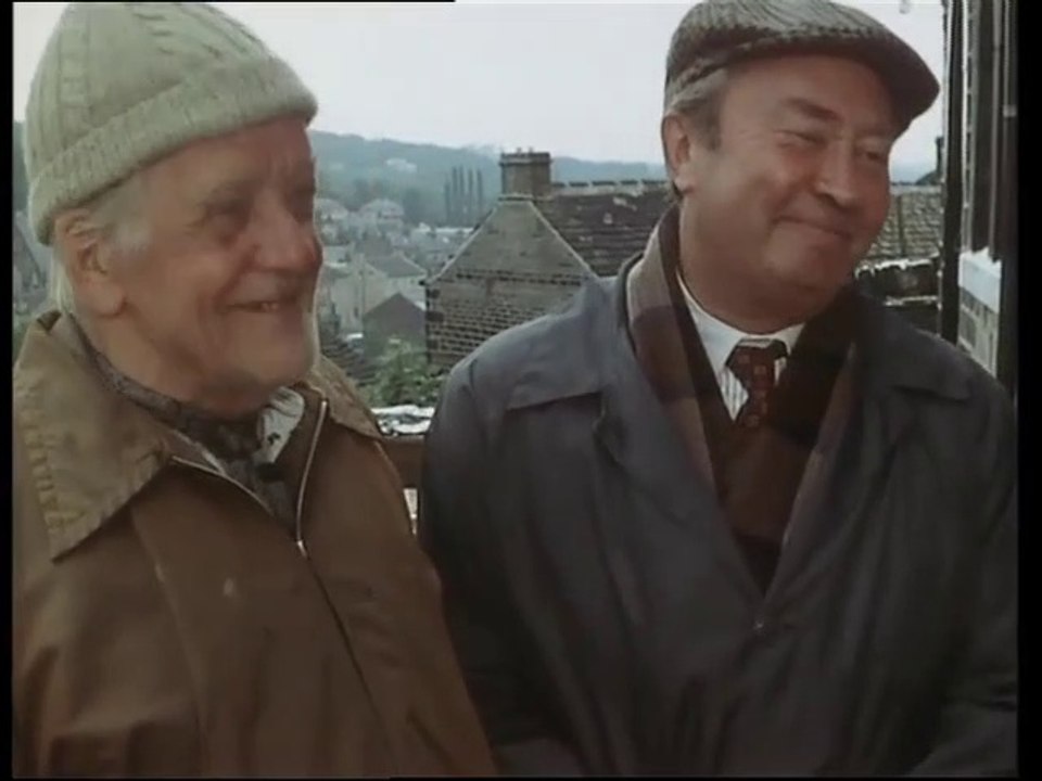 Last of the Summer Wine (1986 Christmas Special) Michael Aldridge • Bill Owen • Peter Sallis •Thora Hird  • Kathy Staff