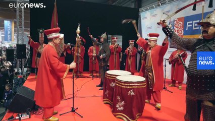 Video: Mehter takımı Paris'te Fransız milli marşı La Marseillaise'i çaldı