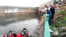 Kahramanmaraş otomobil sulama kanalına uçtu; sürücü yaralı