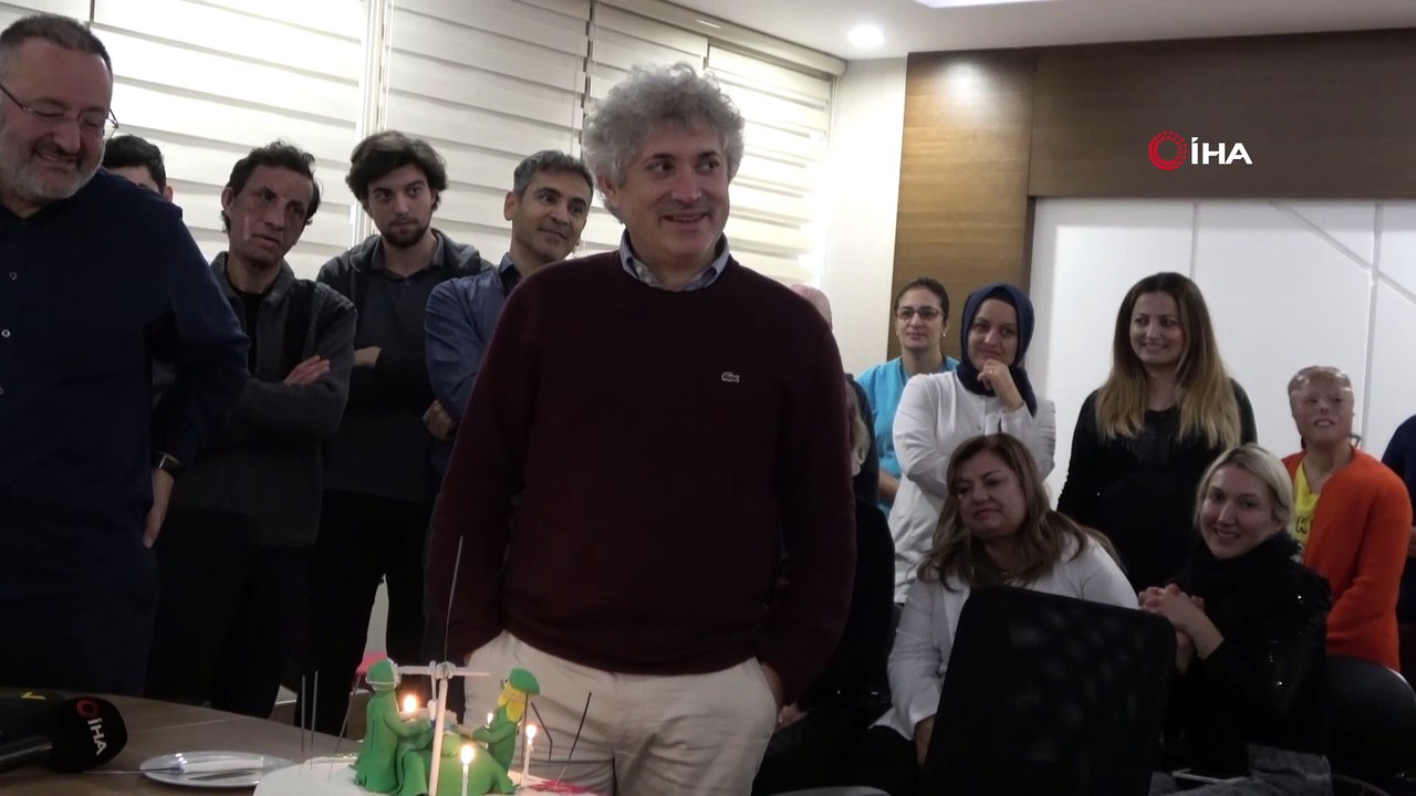 Ünlü Estetik ve Plastik Cerrah Özkan’a eşinden duygulandıran doğum günü