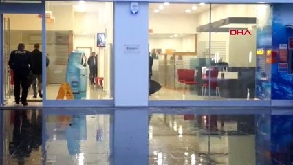 Bursa bankayı soydu, kaçarken kapıya çanta bırakıp 'bomba var' dedi