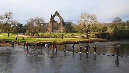 Bolton Abbey mild winter weather
