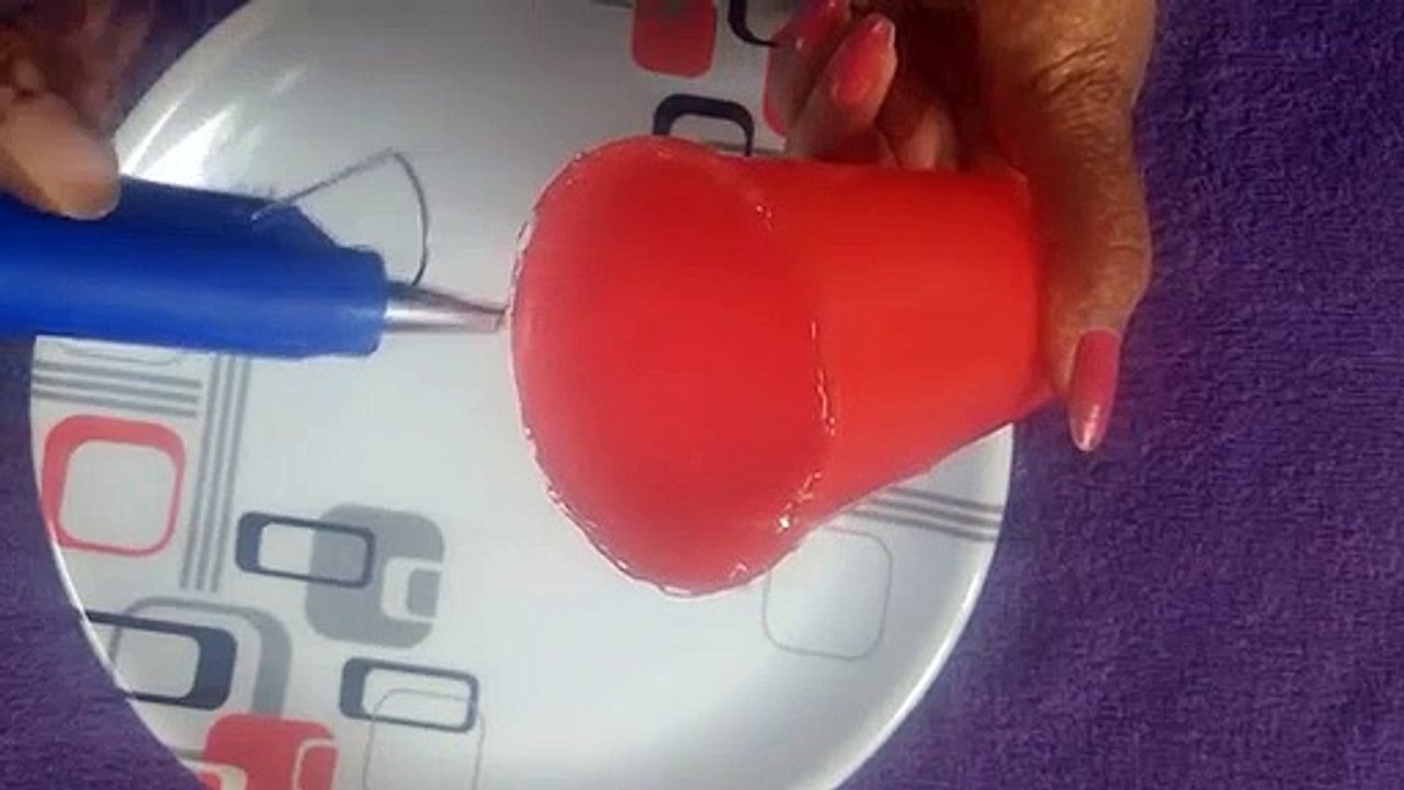 1 Minute Plastic P;ate Craft Idea   Best out of Waste   DIY Craft Idea   Recycling Idea