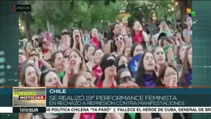 Las Tesis presenta performance contra represión del gobierno chileno