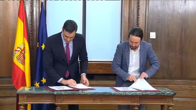 Iglesias, tras firmar el programa de Gobierno con el PSOE: Para nosotros va a ser un honor que Sánchez sea nuestro presidente