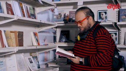مكتبة مجانية لشباب العراق في ساحة التحرير.. القصة في بين أهلنا