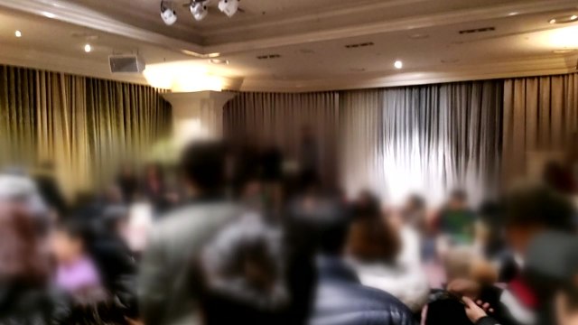 강원도 고성 산불...리조트 투숙객 100여 명 대피 / YTN