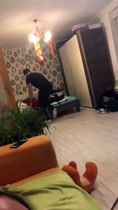 Broken Bed, Broken Toe