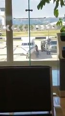 Así fue el 'sospechoso' embarque de dinero en una avioneta que desató la polémica