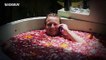 Deportista rusa muere electrocutada porque su teléfono cayó en la bañera