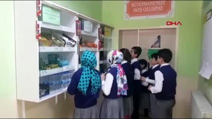 Ardahan okuldaki 'dürüst kantin' eksik vermiyor