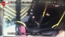 Yolcular dehşeti yaşadı! Halk otobüsü halk otobüsüne çarptı