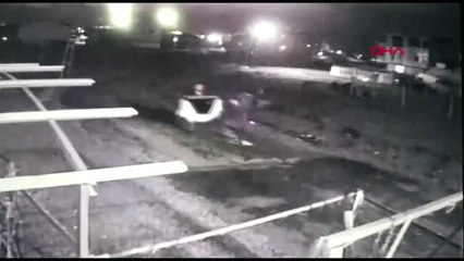 Televizyon hırsızları kamerada