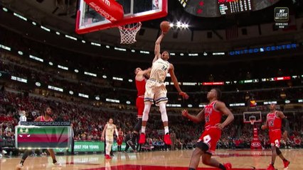 Download Video: Giannis' double dunk as Bucks beat Bulls