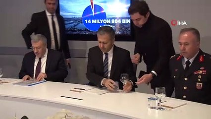 İstanbul’da yılbaşı tedbirlerinin ele alındığı toplantı başladı