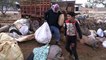 - İdlib'den kaçan siviller kendi çabalarıyla hayatta kalmaya çalışıyor