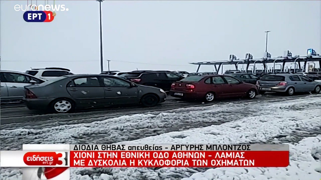 Schneechaos in Griechenland - Autofahrer sitzen 4-5 Stunden fest