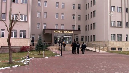 Hırsızlık şüphelisinden gazetecilere gülümseten tepki - SİVAS