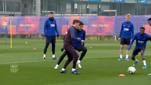 Último entrenamiento del año para el Barça
