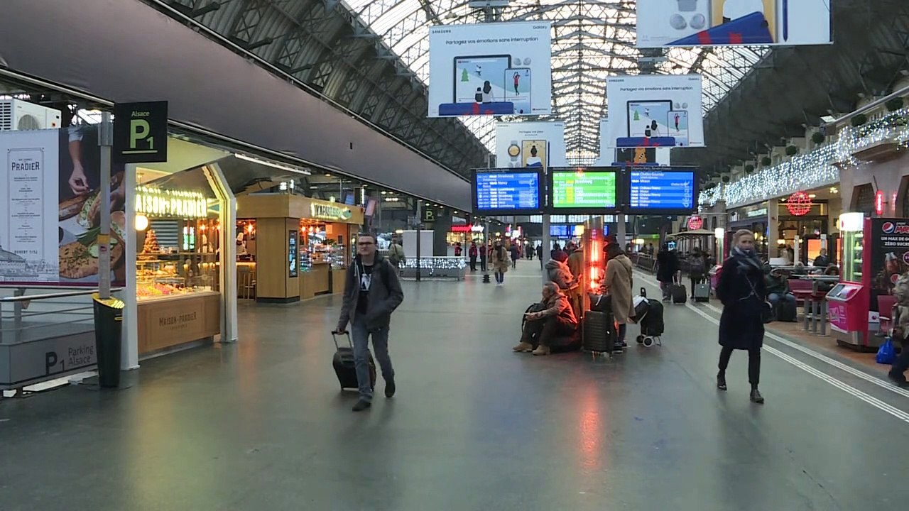 Grève: 2 TGV sur 3 pour le week-end du retour d...