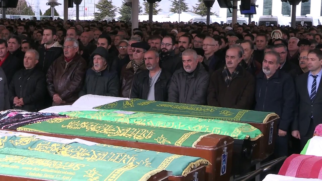 Sağlık Bakanı Koca, Somalili Amina Osman Kheyre'nin cenazesine katıldı - ANKARA