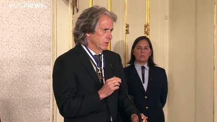 Lovaggá ütötték Jorge Jesus labdarúgó edzőt Portugáliában