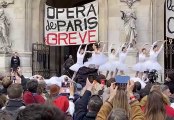 Grève : le coup d'éclat des danseurs de l'Opéra de Paris