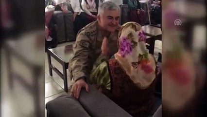 Malatya İl Jandarma Komutanı İnce, huzurevi sakinlerinin yeni yılını kutladı