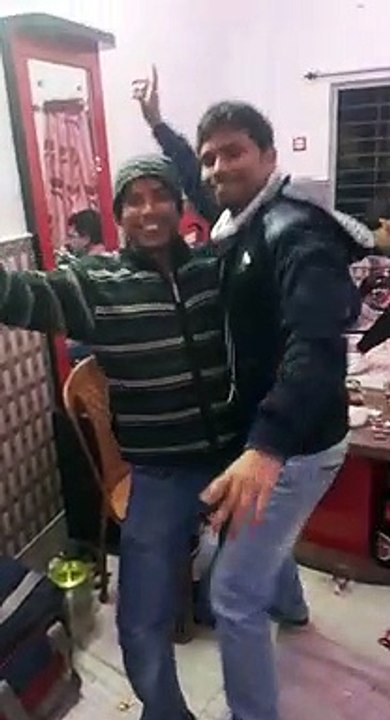 Dancing Friends