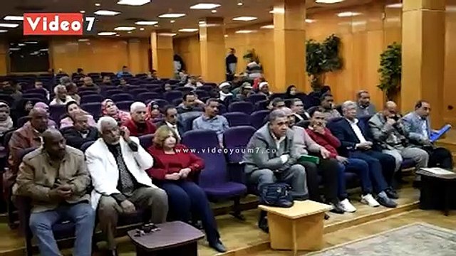 سكرتير عام الأقصر يشهد فعاليات اليوم المفتوح ويبحث 56 طلبا وشكوى من الأهالى