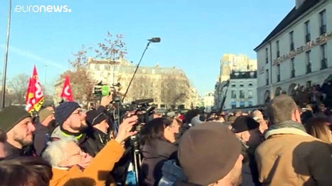 Fiedeln und tanzen gegen die Rentenreform