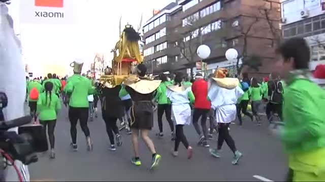40.000 corredores disfrutan de la San Silvestre vallecana