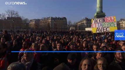 اپرای پاریس در اعتصاب؛ معترضان در فضای باز «رومئو و ژولیت» را اجرا کردند