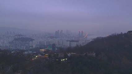 점차 밝아지는 서울 하늘...2020년 첫 해돋이 / YTN