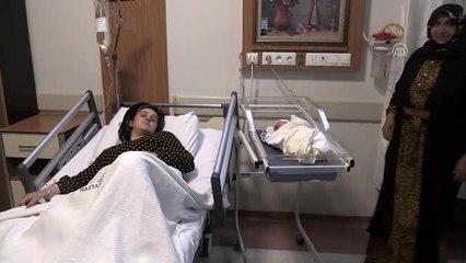 Yılın ilk bebeği dünyaya geldi