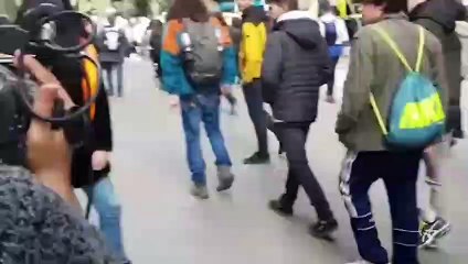 Así acosaron e intimidaron a la reportera de OkDiario los 'tolerantes' separatistas