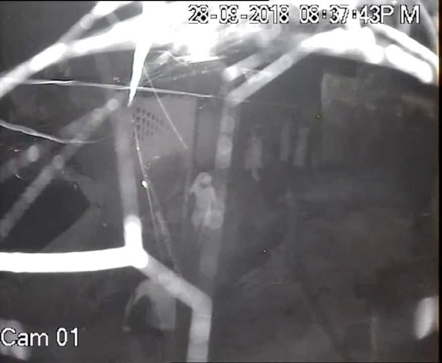 CCTV camera  todte hua ho gya record