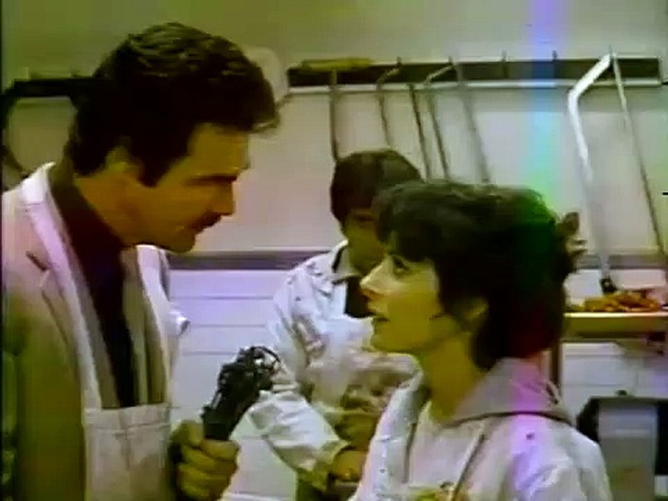 Paternity (1981) (TV Spot)
