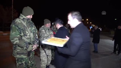 Kaymakam Mehmetbeyoğlu'ndan güvenlik güçlerine yeni yıl ziyareti