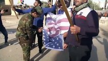 Miles de personas toman la embajada de EEUU en Iraq como respuesta a los ataques